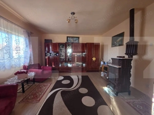 Casa individuala cu 3 camere intr-un teren generos - imagine 5