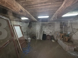 Casa individuala cu 3 camere intr-un teren generos - imagine 11