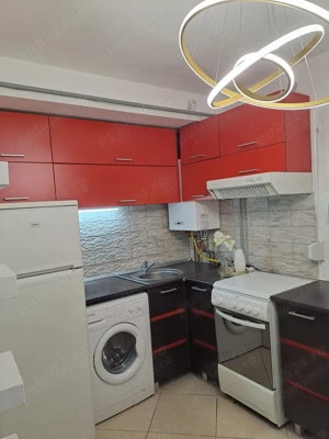 Inchiriez ap.decomandat cu o camera in Zona Tipografilor, et.1, suprafata utila de 30 mp. - imagine 3