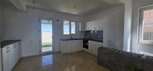 Casa 4 camere, P+1, 99mp | gaz, curent, apa si canal | Acces rapid DR9 - imagine 3