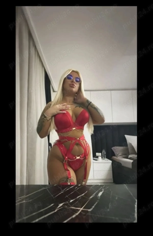  Evelin. Blonda siliconata 170 înălțime 70 de kg ochi verzi fac și deplasare party Girls