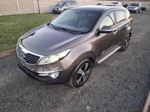 Kia Sportage 2.0D an 2011, 4X4, AUTOMATA, FULL Dotari, RATE si Garantie