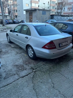 vand mercedes c-class 2.2 disel - imagine 2