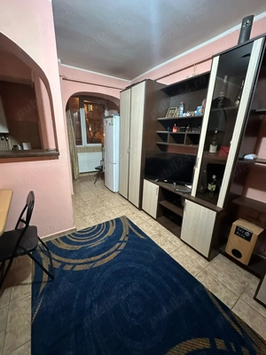 Garsonieră Galata, mobilată și utilată, liberă - imagine 3