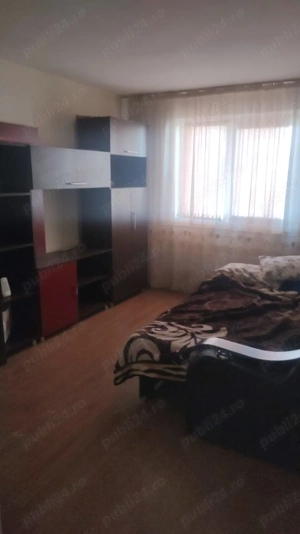 Garsoniera in Piatra Neamț, zona Piața Centrală, mobilată și utiliata in suprafață utila de 25 mp. - imagine 2