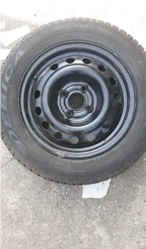 Vand 4 jante tabla pe 14 inch cu 4 prezoane - Daewoo Cielo sau Opel 