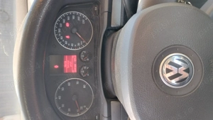 Vând golf 5 ,1.4 benzina 2005 - imagine 3