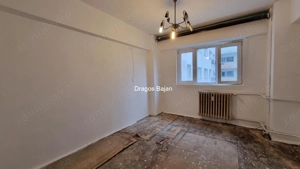 Dorobanti ASE // 4 camere // 1980 - imagine 8