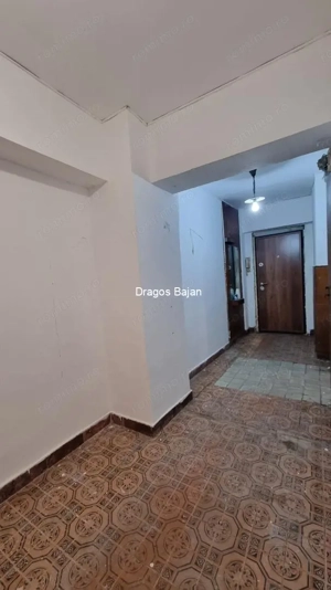 Dorobanti ASE // 4 camere // 1980 - imagine 14