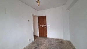 Dorobanti ASE // 4 camere // 1980 - imagine 4