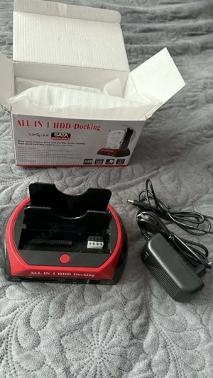 Vând HDD Docking Station 2.5", 3.5" IDE, SATA USB 2.0, funcție clonare