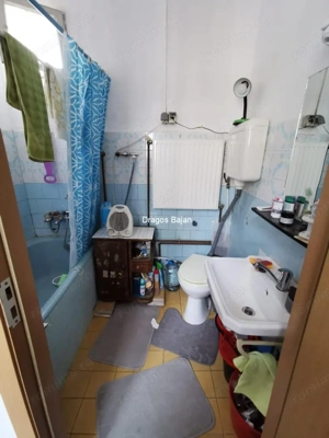 Curte in proprietate // 180mp // Acces stradal - imagine 4