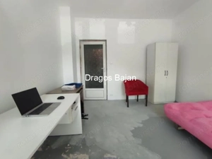 4 camere // bloc renovat // etajul 1