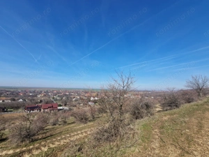 Teren extravilan,  zona si priveliste superba, Cuvin - imagine 5