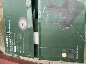 Vând robot de tuns iarbă 