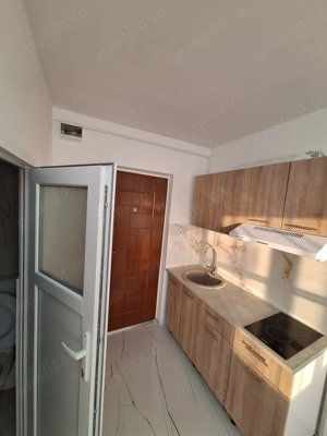 Proprietar Vand Camera cămin  - imagine 3