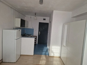 Dau in chirie garsoniera pe Calea Borsului