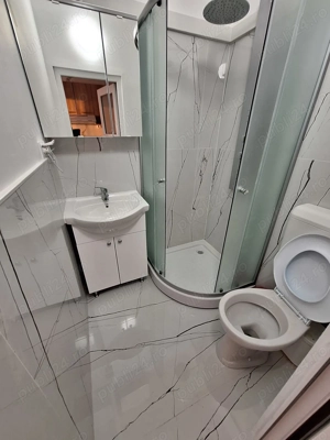 Proprietar Vand Camera cămin 