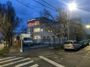 Clădiri de birouri de închiriat Sector 4 – 1.100 mp, vizibilitate stradală - imagine 2