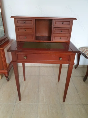 Piesa de mobilier,  autentica 