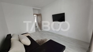 Apartament 3 camere decomandat 67 mp Selimbar Sibiu prima inchiriere - imagine 7
