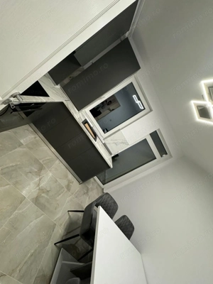 Aproape de Zone2. Mobilata si utilata modern. Bucatarie inchisa. 2 Bai. - imagine 10