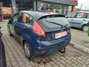 Ford fiesta benzina 13 EURO 5 preț 2890 euro 