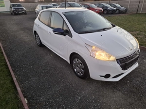 Peugeot 208 , 1.0i an 2015, Posibil RATE si GARANTIE - imagine 4