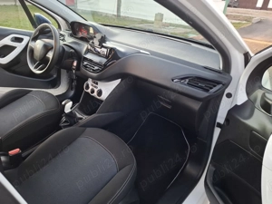 Peugeot 208 , 1.0i an 2015, Posibil RATE si GARANTIE - imagine 8