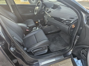 RENAULT MEGANE 3 Grandtour Energy dCi 130 Bose Edition, An 2013, 215.432 Km - imagine 9