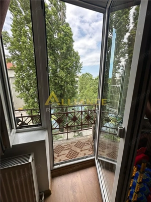 Apartament 4 camere , 92 mp { Metrou Universitate } - imagine 4