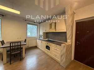 Apartament 3 camere ,parter, Victoriei zona Gran Galla 