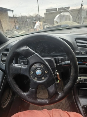 Dezmembrez Mazda 323f (Ba) - imagine 5