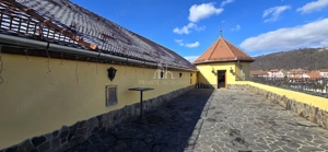 Se vinde clădirea Aristocrat, în centrul orașului Sighisoara - imagine 6