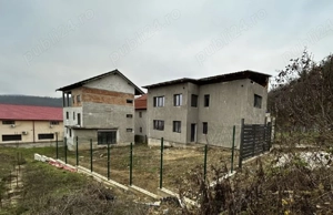 Propietar vand casa noua Bocsa - imagine 2