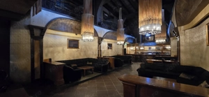 Se vinde clădirea Aristocrat, în centrul orașului Sighisoara - imagine 9