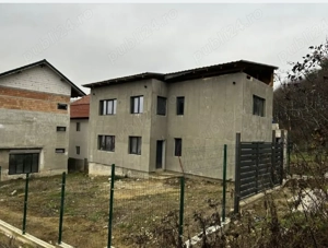 Propietar vand casa noua Bocsa - imagine 4