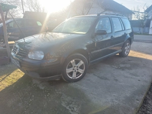 Vw golf sub prețul pietei