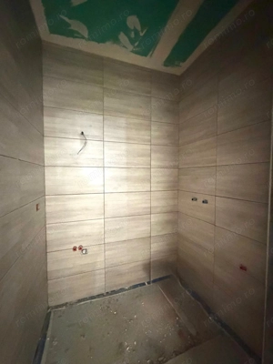 SUPER PREȚ! Apartament 3 camere - 1493e/ mp - Giroc - imagine 8