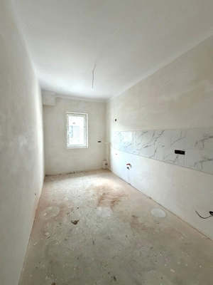 SUPER PREȚ! Apartament 3 camere - 1493e/ mp - Giroc - imagine 4