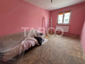 Apartament 2 camere semidecomandat balcon aer conditinat 13 Decembrie  - imagine 2