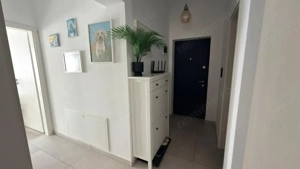 Apartament 3 camere. Bucatarie inchisa. Etaj 1. Decomandat. Bloc nou.Asfalt. 2 locuri parcare. - imagine 8