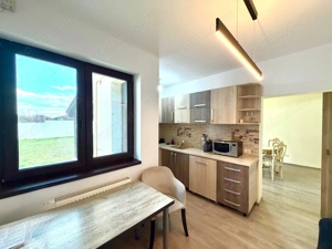 1100 e/ mp - Casa individuala  - 700 mp teren - la asfalt - Sacalaz - imagine 4