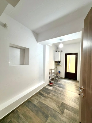 1100 e/ mp - Casa individuala  - 700 mp teren - la asfalt - Sacalaz - imagine 8