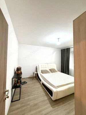 1100 e/ mp - Casa individuala  - 700 mp teren - la asfalt - Sacalaz - imagine 7