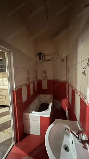 Apartament 2 camere etaj 1 zona Centrala - imagine 5