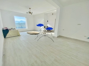 CASA, Sanpetru zona Livada, fara utilitati - imagine 4