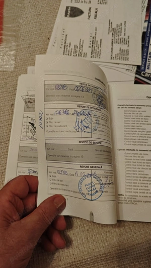 Vând Logan 1.4 MPI Laureate, 130.700 km, bine întreținut, unic proprietar - imagine 9