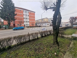 Închiriere apartament 3 camere , situat în Târgu Jiu, Str Unirii - imagine 17