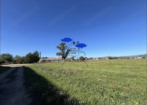 TEREN INTRAVILAN! Potențial dezvoltare rezidențială - imagine 3